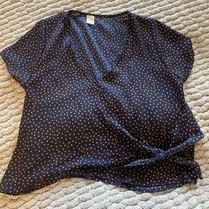 I. Joah, navy short sleeve wrap blouse. Size: medium. Color: Navy.